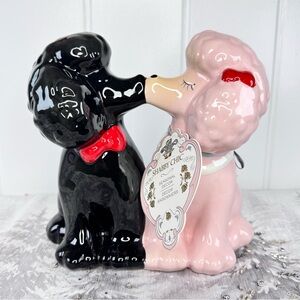 NEW Shabby Chic Kissing Poodles Valentine's Day Figurine